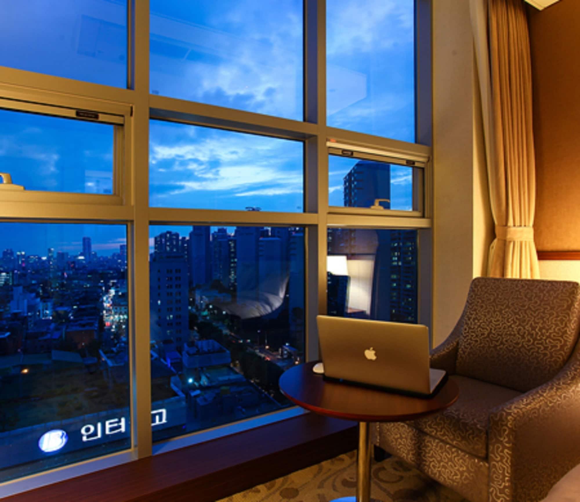Rosana Boutique 3* Seul